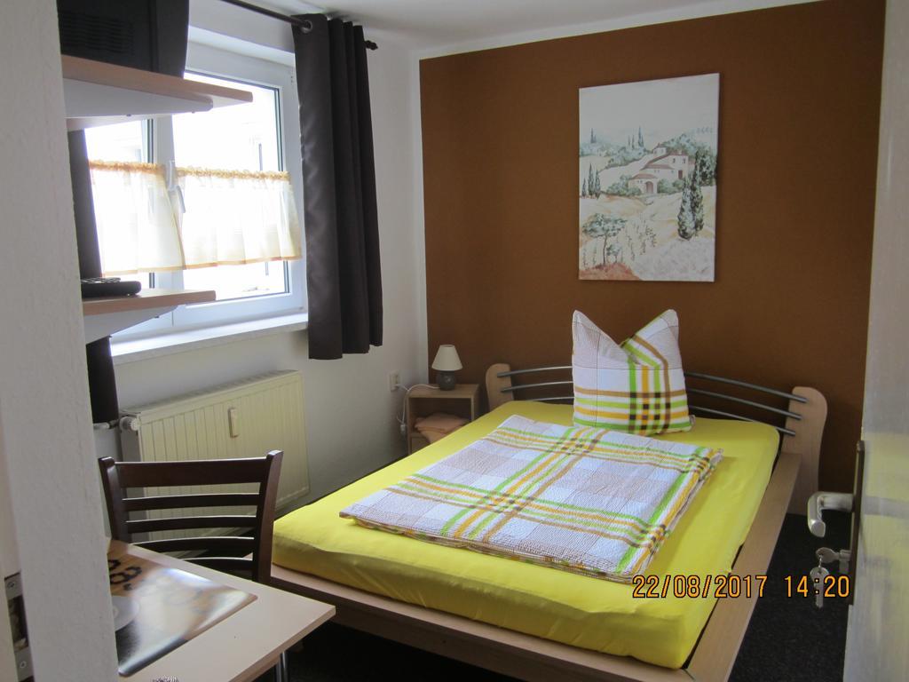 Hotel Am Rasthof Dresdner Tor à Wilsdruff Extérieur photo